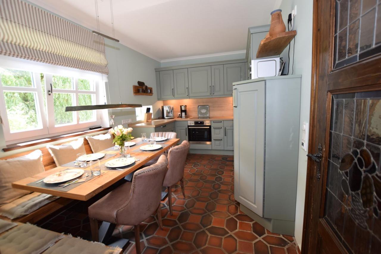 Landhaus Hideaway Mit Aussenpool, Sauna Und Kamin 보사우 외부 사진